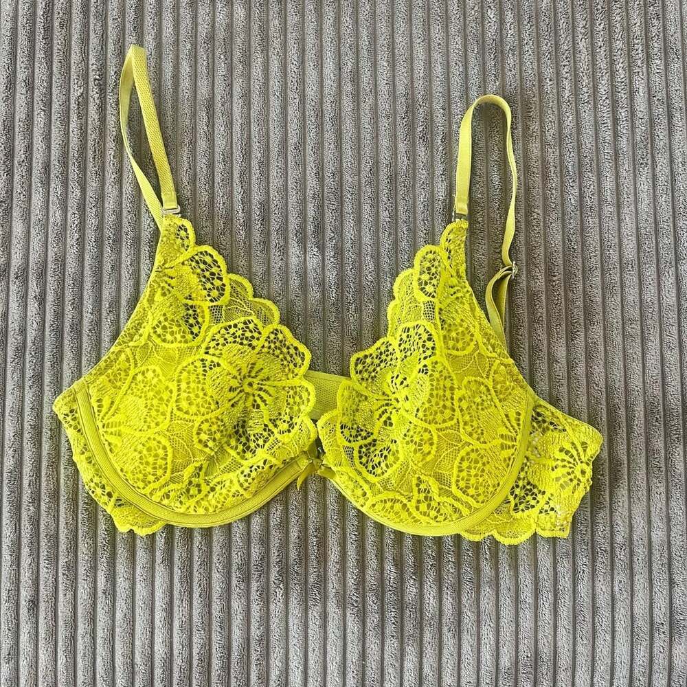 Victoria's Secret Very Sexy Lace Front-Clasp Bra Yellow 34B